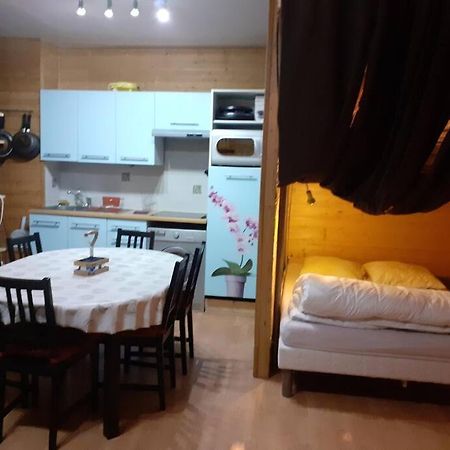 Appartement Face Au Thermes Et Au Calme Bagnères-de-Luchon Eksteriør bilde